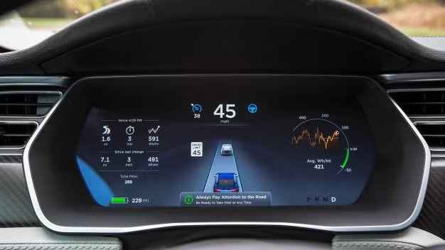 Portada: Choques del Tesla Autopilot vinculados a la sobreconfianza en la visión