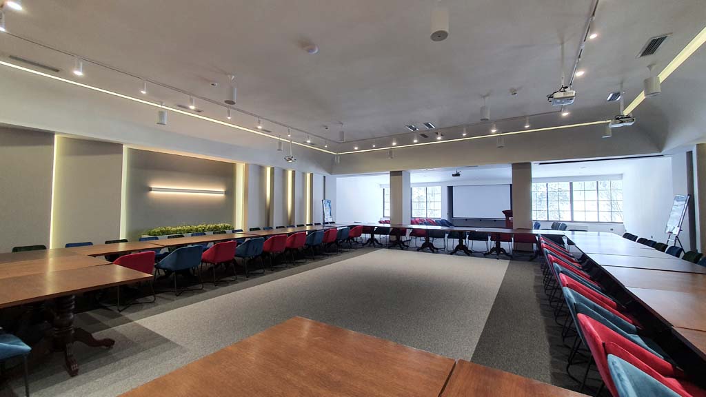 Dilijan Best Hotel Best Western Plus Paradise - Hall Conference Room