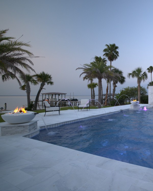 Luxury Pools and Outdoor Living