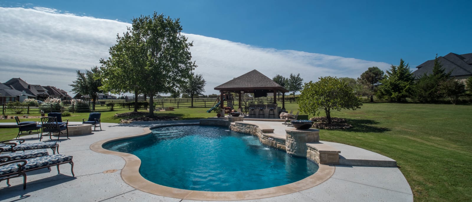 Selah Pools portfolio hero image