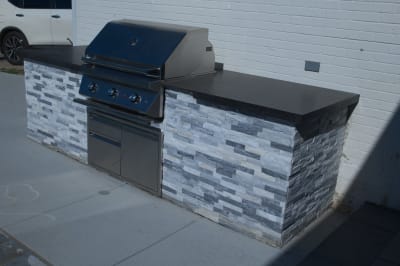 Intricate surface patterns showcase the precision craftsmanship in luxury pool construction, where every detail contributes to the overall design excellence.