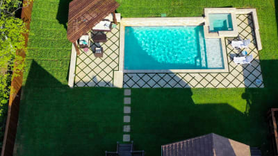 The Whites' Las Colinas Oasis: Vision Meets Reality — hero view — Irving, TX