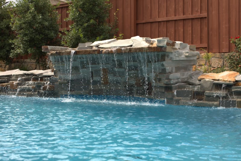 Custom pool design in the Dallas-Fort Worth Metroplex by Selah Pools