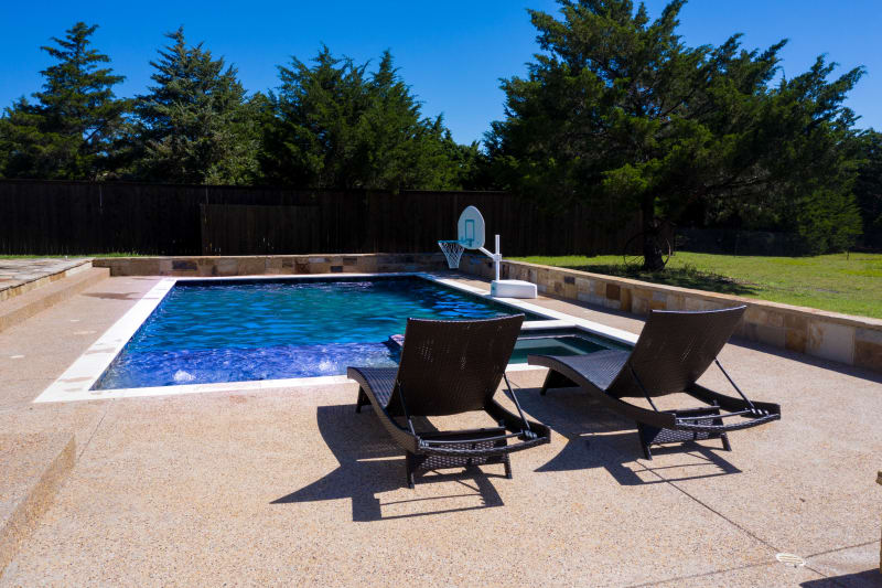 Residential pool project in Red Oak, TX, photo 11 of 17