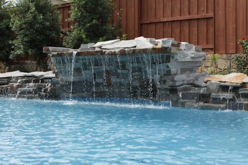 Custom pool design in the Dallas-Fort Worth Metroplex by Selah Pools