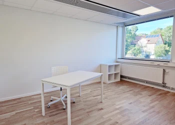 Kontorslokal finns att hyra på Södra Kungsvägen 68 i Stockholm
