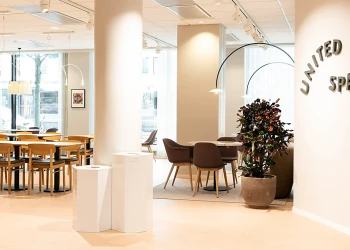 Kontorshotell/Co-working finns att hyra på Östra Hamngatan 16 i Göteborg