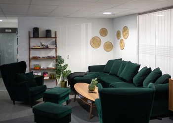 Kontorshotell/Co-working finns att hyra på Drottninggatan 38 i Göteborg