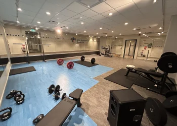 Idrott/danslokal finns att hyra på Segelbåtsvägen 9 i Stockholm