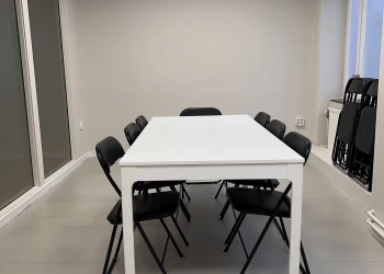 Möteslokal finns att hyra på Vittangigatan 47 i Stockholm