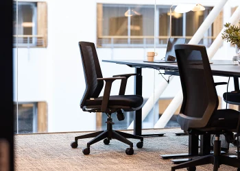 Kontorshotell/Co-working finns att hyra på Torshamnsgatan 35 i Stockholm