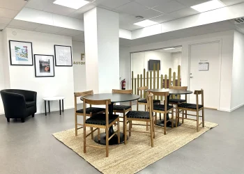Kontorshotell/Co-working finns att hyra på Rinkebytorget 8 i Stockholm