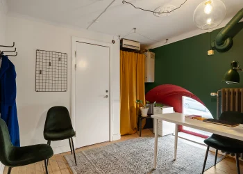 Office space finns att hyra på Rödabergsgatan 11, i Stockholm