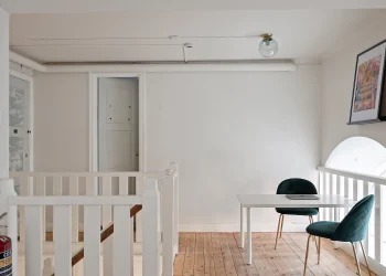 Office space finns att hyra på Rödabergsgatan 11, i Stockholm