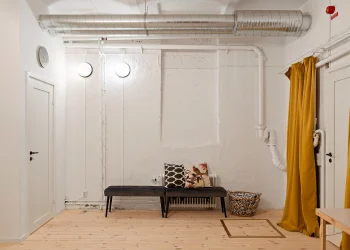 Studio finns att hyra på Rödabergsgatan 11,  i Stockholm