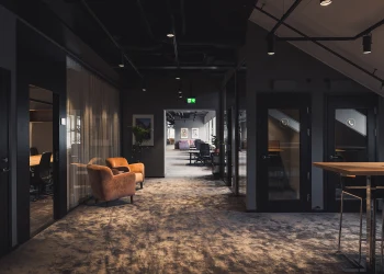 Kontorshotell/Co-working finns att hyra på Birger Jarlsgatan 57  i Stockholm