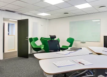 Kontorslokal finns att hyra på Varuvägen 9 i Stockholm