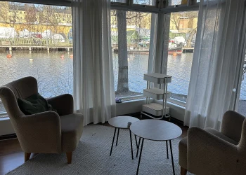 Samtalsrum finns att hyra på Anders Reimersväg 18 i Stockholm