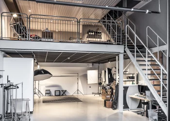 Studio finns att hyra på Betongvägen 7, port 16 i Huddinge