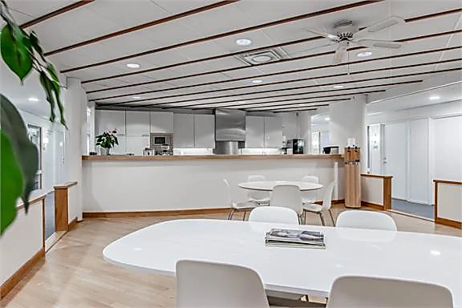 Kontorshotell/Co-working finns att hyra på Johanneslundsvägen 2 i Upplands Väsby