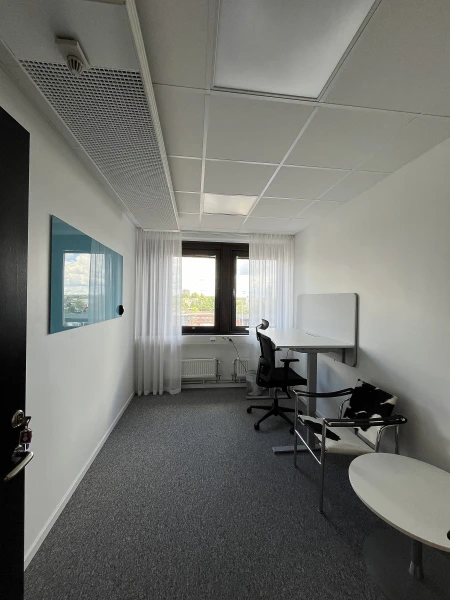 Kontorshotell/Co-working finns att hyra på Varuvägen 9 i Stockholm