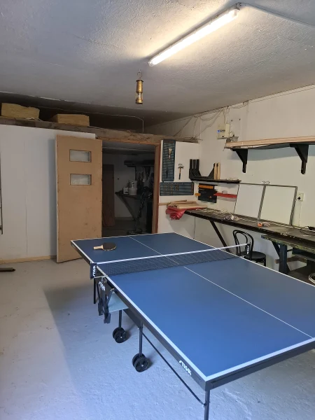 Lager/Logistik finns att hyra på Vårgårdsvägen 6 i Upplands Väsby