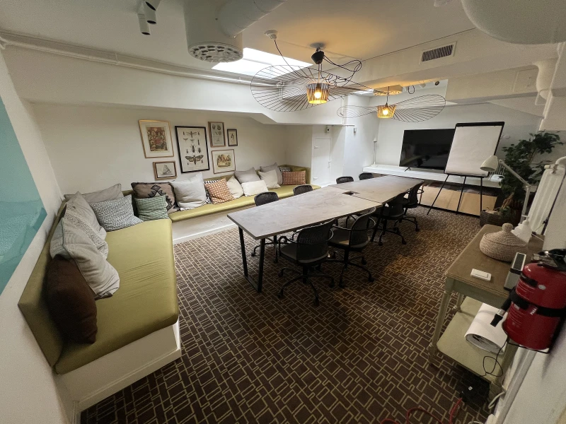 Eventlokal finns att hyra på Odengatan 81 - Hela lokalen i Stockholm