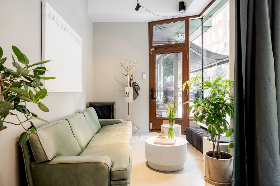 Studio finns att hyra på Rehnsgatan 22 i Stockholm