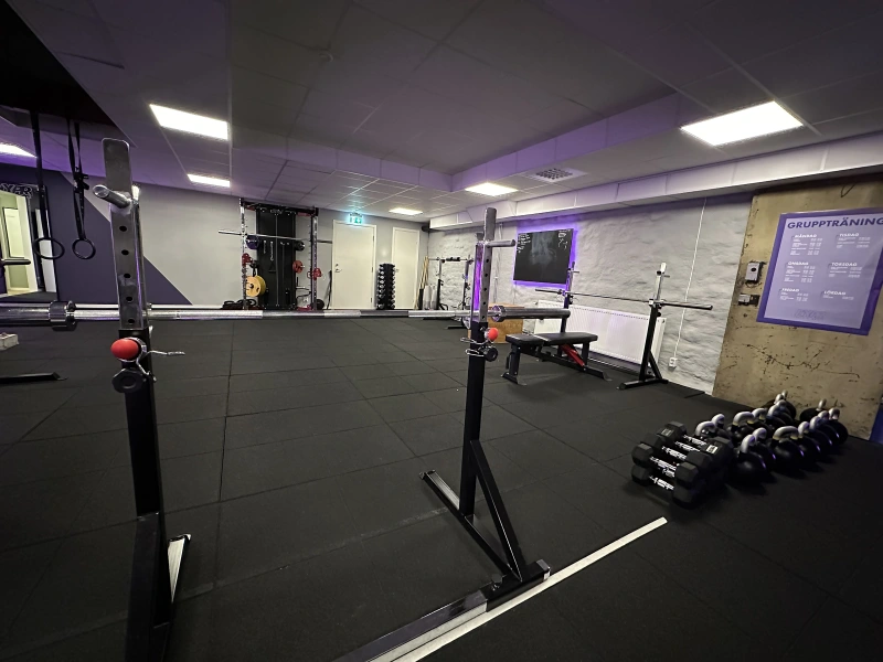 Idrott/danslokal finns att hyra på Hälsingegatan 9 i Stockholm