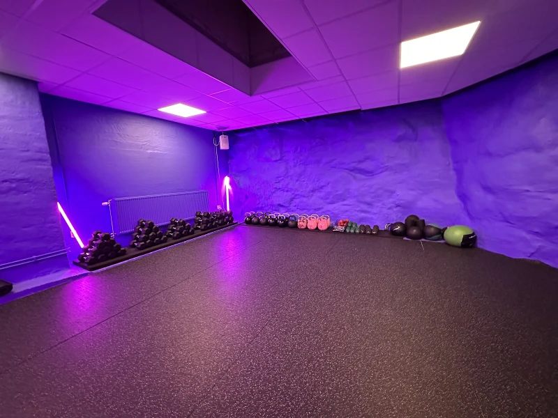 Idrott/danslokal finns att hyra på Hälsingegatan 9 i Stockholm