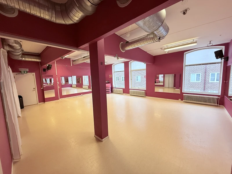 Idrott/danslokal finns att hyra på Sofielundsvägen 57 i Malmö