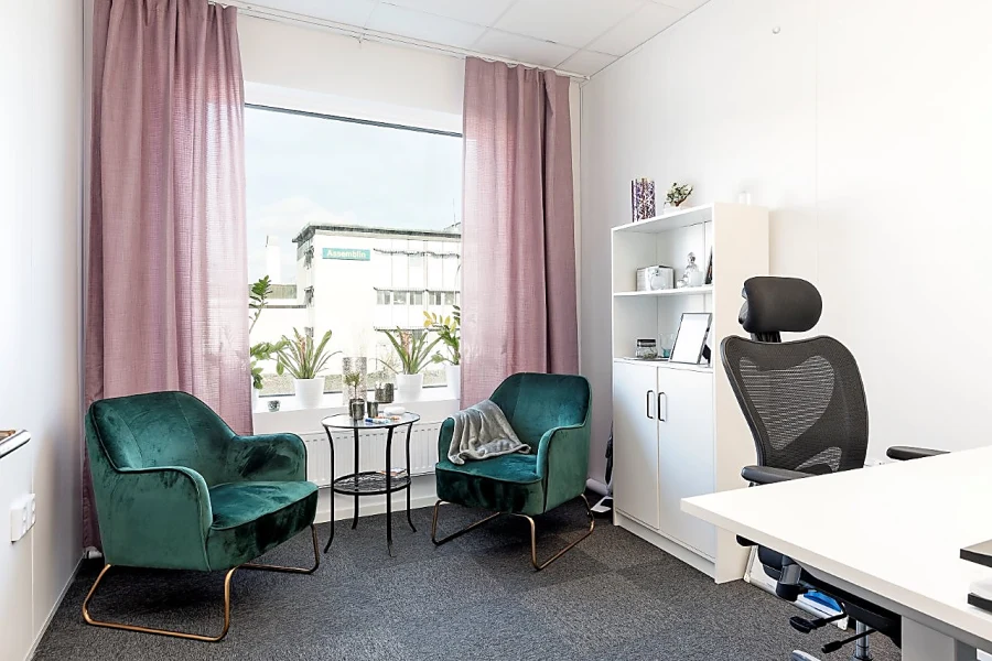 Kontorshotell/Co-working finns att hyra på Stenbackevägen 6 i Örebro