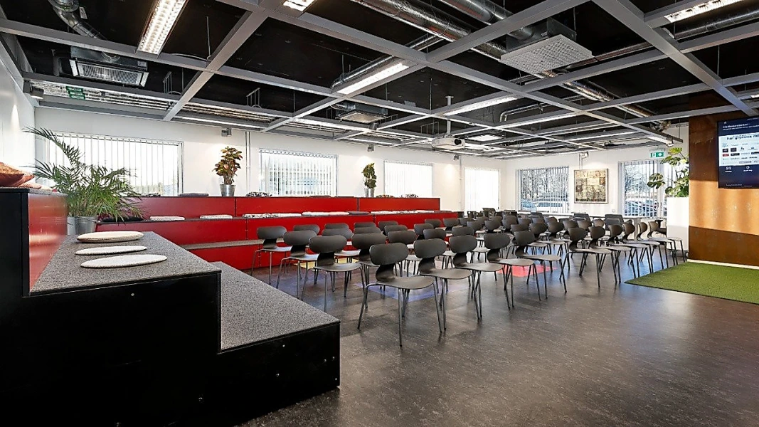 Kontorshotell/Co-working finns att hyra på Stenbackevägen 6 i Örebro