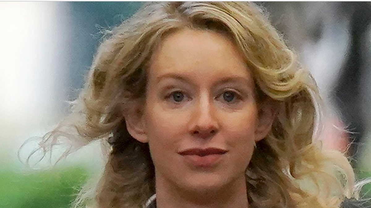 theranos elizabeth holmes    plane ticket  mexico federal