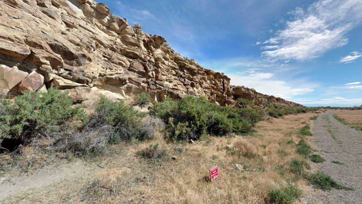 Legend Rock Petroglyphs in Wyoming, history right in front of you