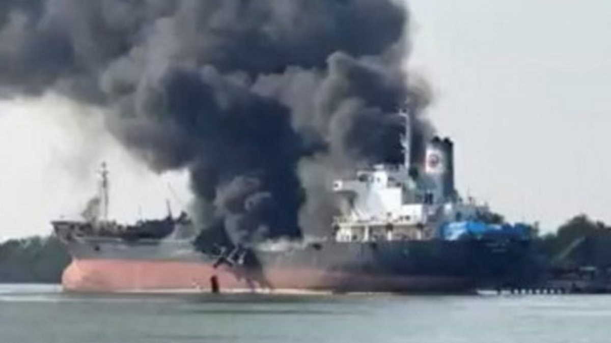 Dozens wounded from oil tanker explosion in central Thailand News