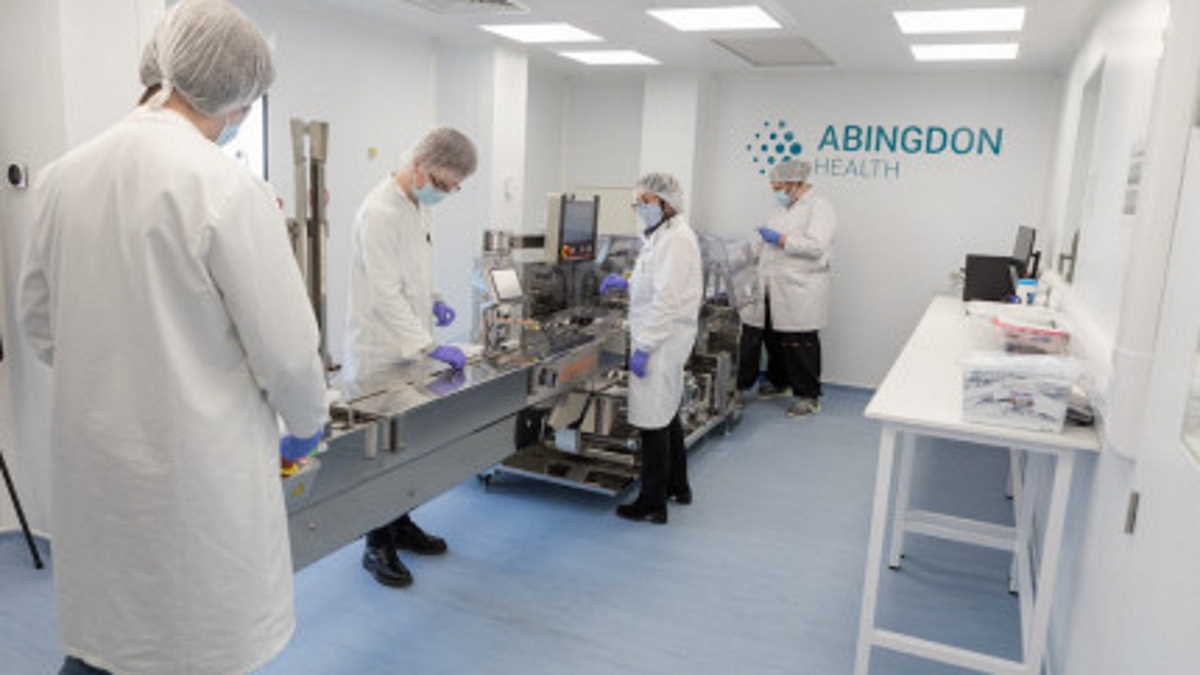 Abingdon Health launches first ever saliva pregnancy test in UK and