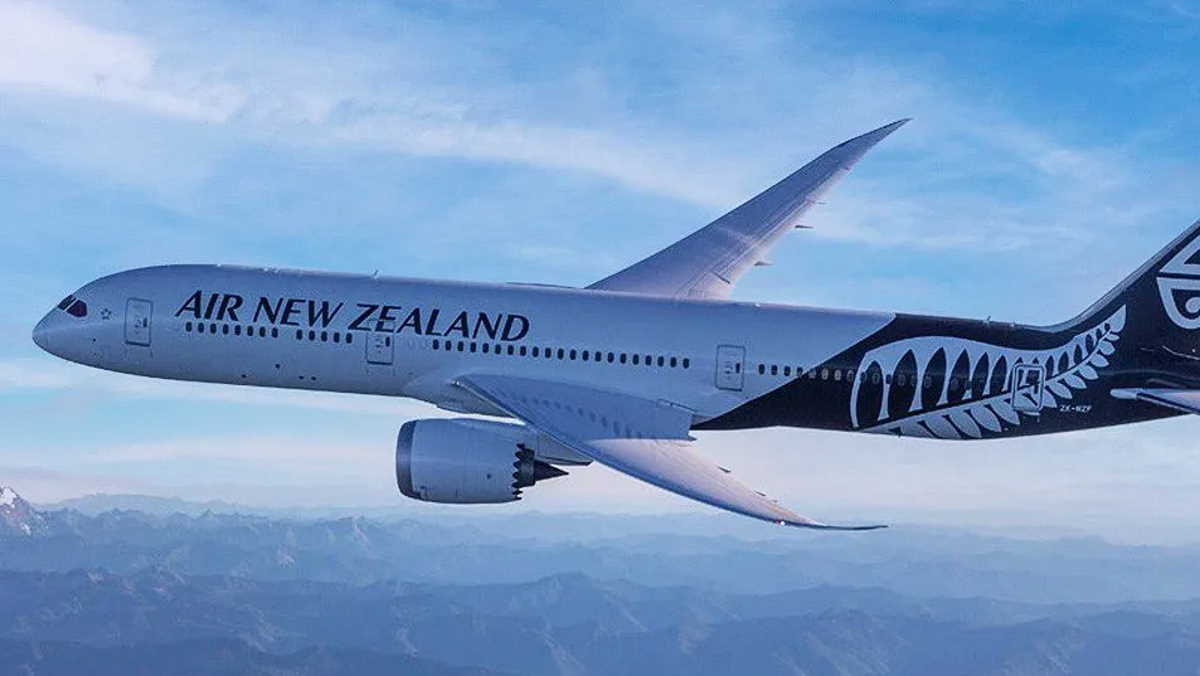 Air New Zealand to resume flights after cyclone Gabrielle impacts 592 ...