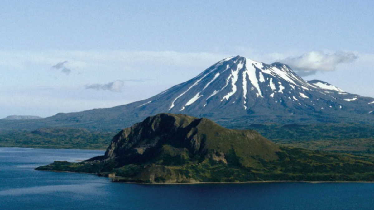 Alaska tsunami warning issued after 7 3 magnitude earthquake