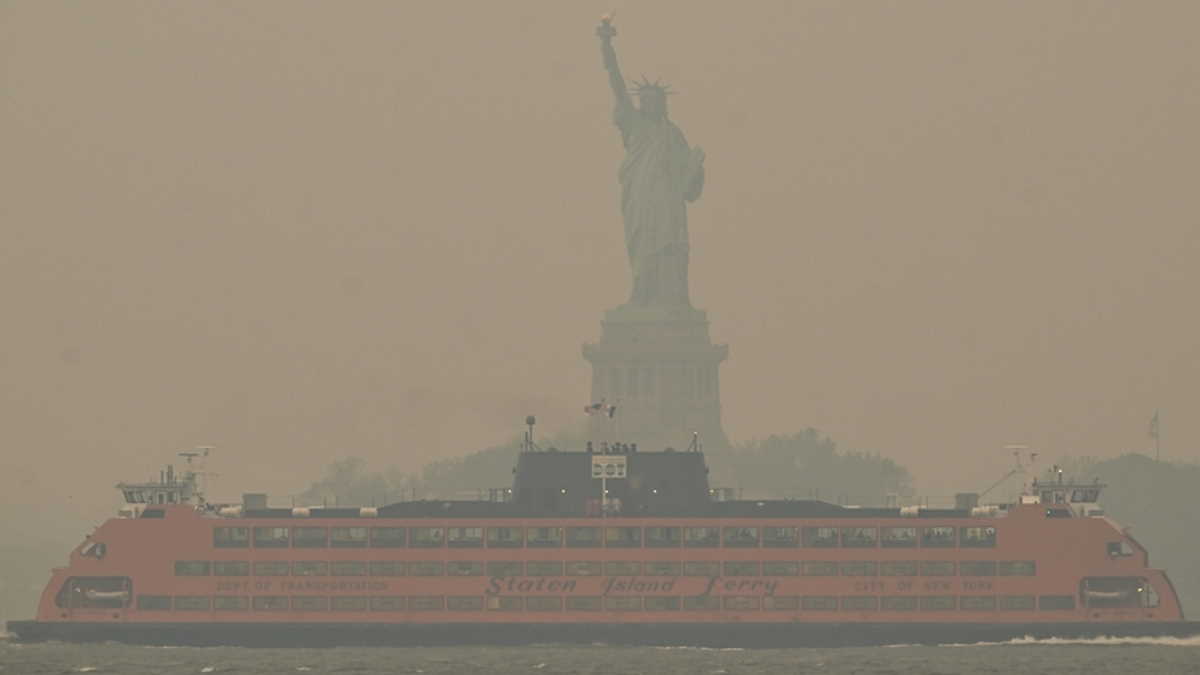 Smoke from wildfires in Canada impacts New York City's air quality ...