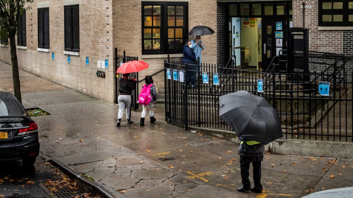 Mayor Adams, Project Renewal open 117 supportive, affordable homes with