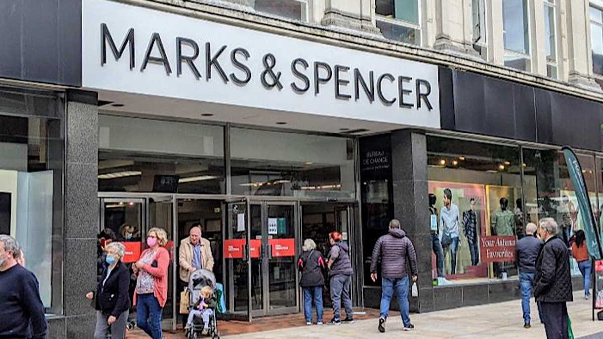 Marks and Spencer to recruit 10,000 temporary workers Companies