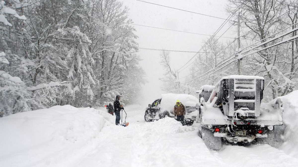 storm-blankets-part-of-new-york-in-over-75-inches-of-snow-news-post