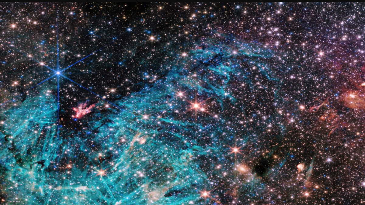 James Webb reveals new features in heart of Milky Way | Meantime | POST ...