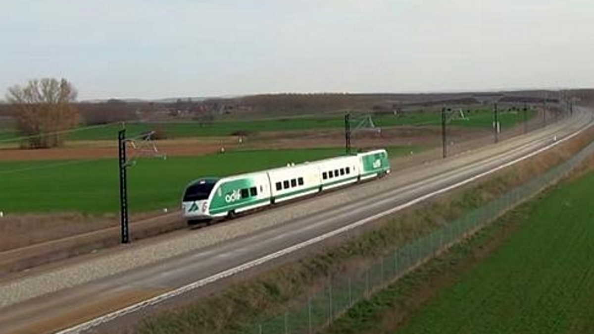 Spain inaugurates high speed rail from Madrid to Asturias Business