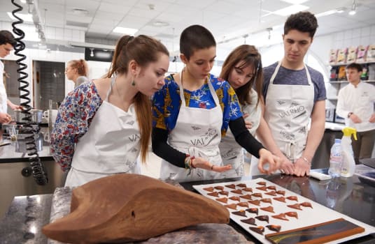 Valrhona Cercle V Discounts