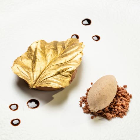 Cercle V Kalender x Jesus Camacho Higuera