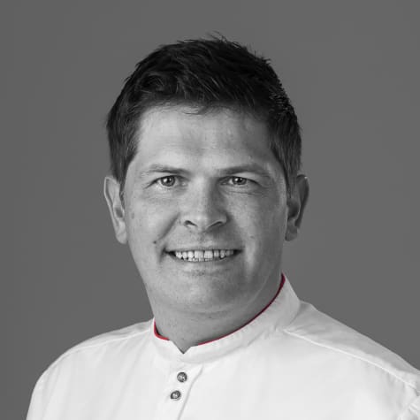 valrhona.com-portraits-chefs-luke-frost