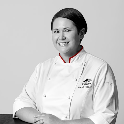 valrhona.asia-portraits-chefs-sarah-tibbeths