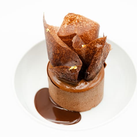Texture de Chocolat - by Florian Mongai, Sous-Pastry Chef at La Co(o)rniche Hotel